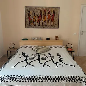 Chez Nous , Rzym Włochy